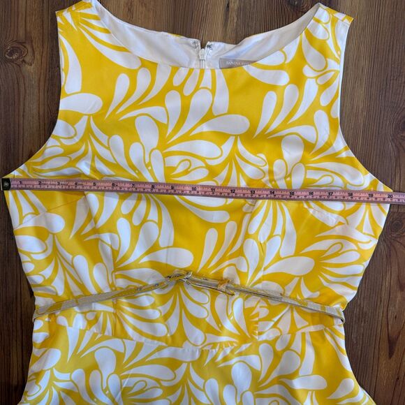 Banana Republic Yellow Floral Dress Belted Fit & Flare Size 14 - Picture 8 of 10